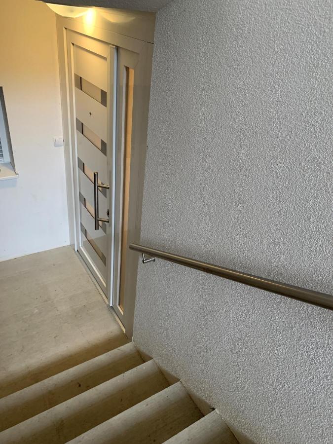 Gaestetraum Mit Wunderschoenem Ausblick Und Garten Apartment Muhldorf Bei Feldbach Exterior photo